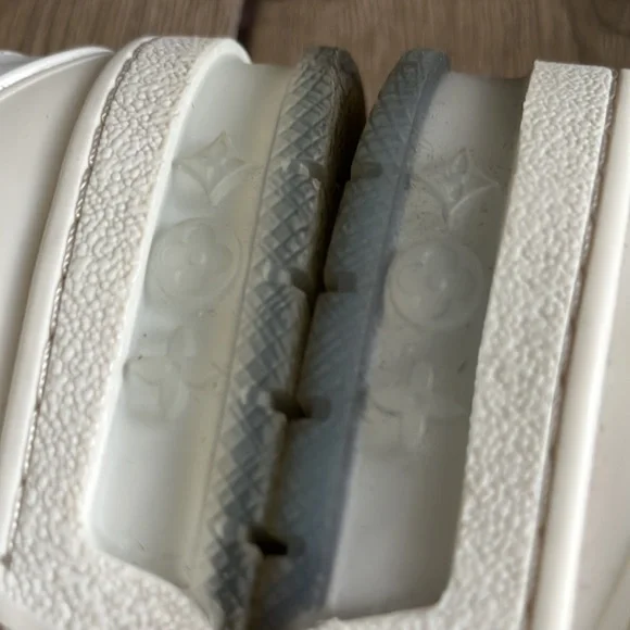 Louis Vuitton Sneakers 👟